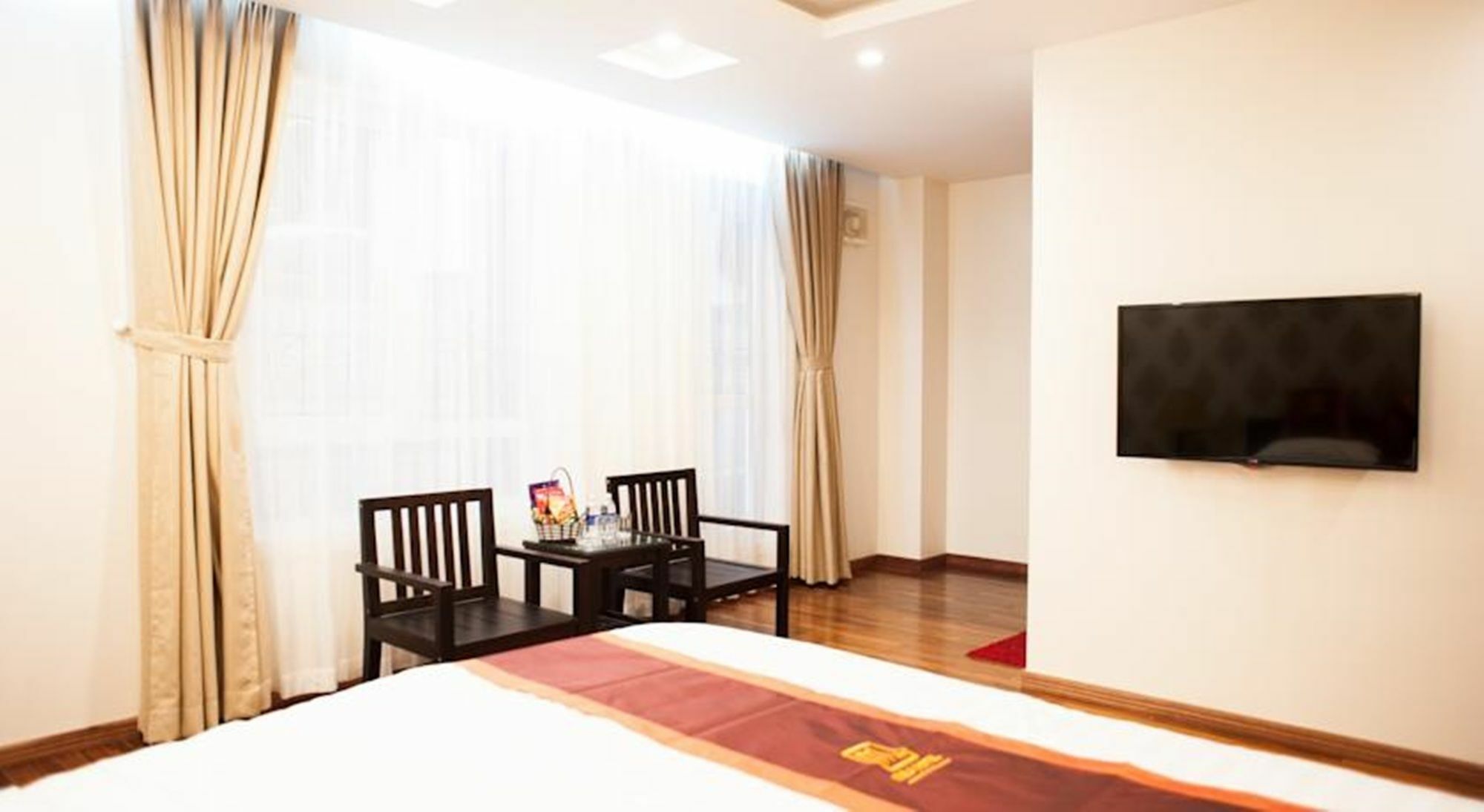 Mely Hotel Ha Noi Hanoi Exteriör bild
