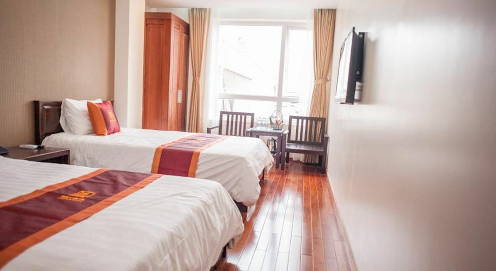 Mely Hotel Ha Noi Hanoi Exteriör bild